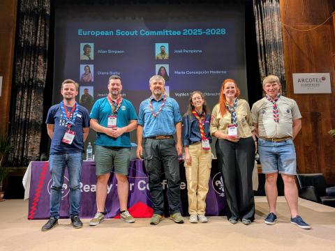 The 6 elected members of the European Scout Committee on stage.