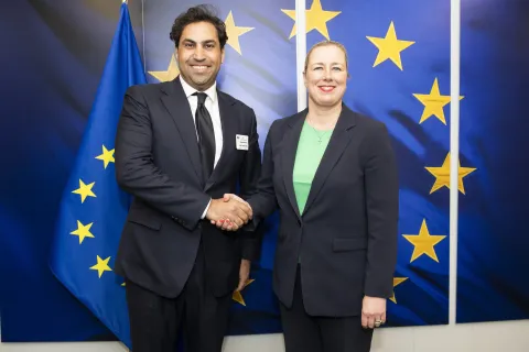 Ahmad Alhendawi, Secretary General of the World Organization of the Scout Movement (WOSM) and Jutta Urpilainen, European Commission Directorate for International Partnerships