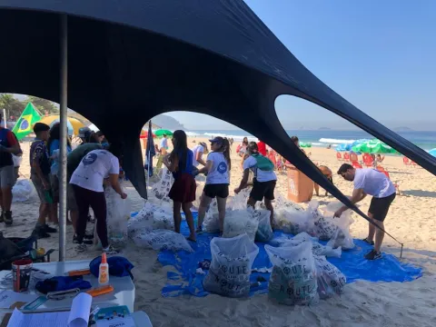 volunteers collecting waste